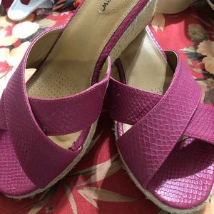 Women’s slip on’s